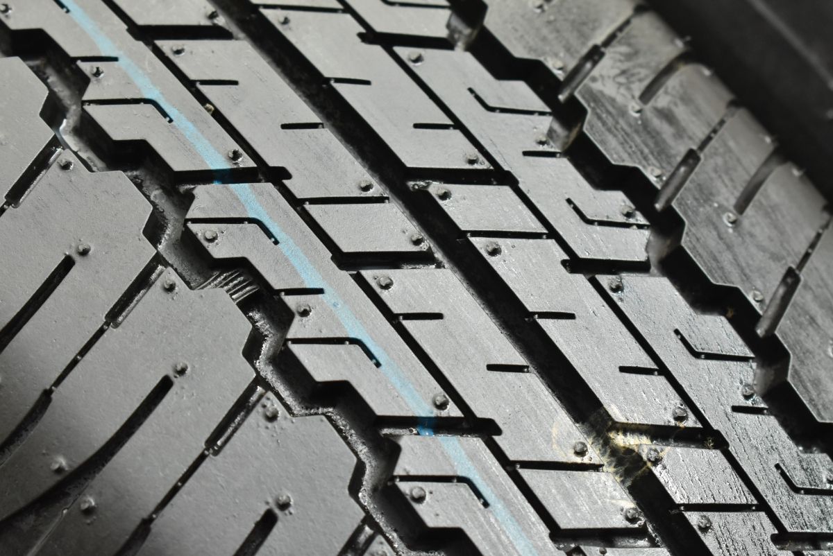 製 新車外し品 スズキ JB74 ジムニーシエラ 純正 15in 5.5J 5 PCD139.7 ダンロップ グラントレック AT20 195 80R15 ノマド FFCRYSTALESIA_COM