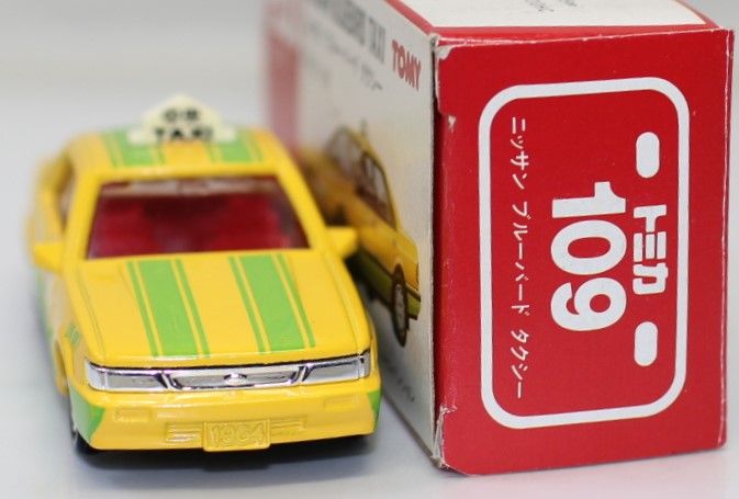 USED 日本製 トミカ 赤箱 109 ブルーバード タクシー 1/60 赤