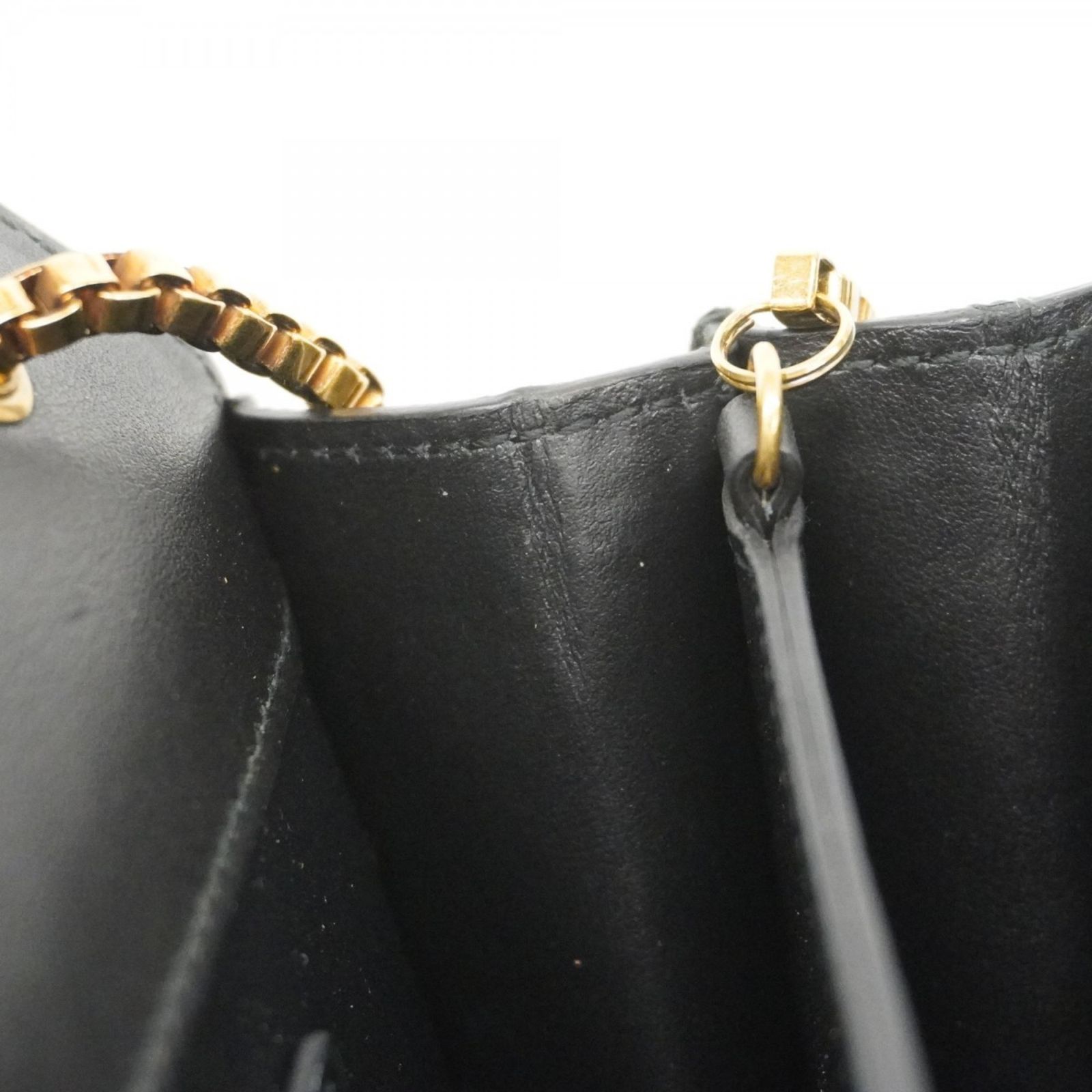 サルヴァトーレフェラガモ ショルダーバッグ