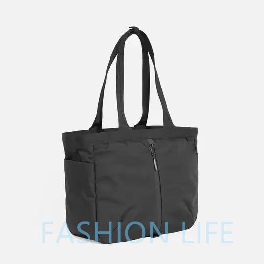 【ほぼ未使用】Aer City Tote エアー シティトート ブラック 正規品 Aer 最大46% 10/29まで エアー トートバッグ City Tote Black