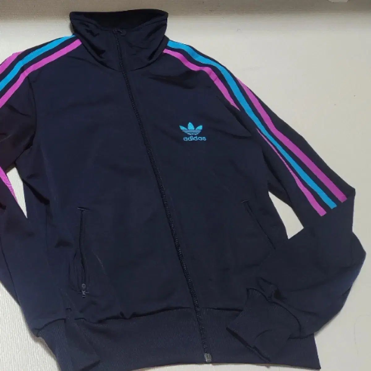 adidas アディダス ネイビー ファイヤーバード ジャージ 必須アイテム