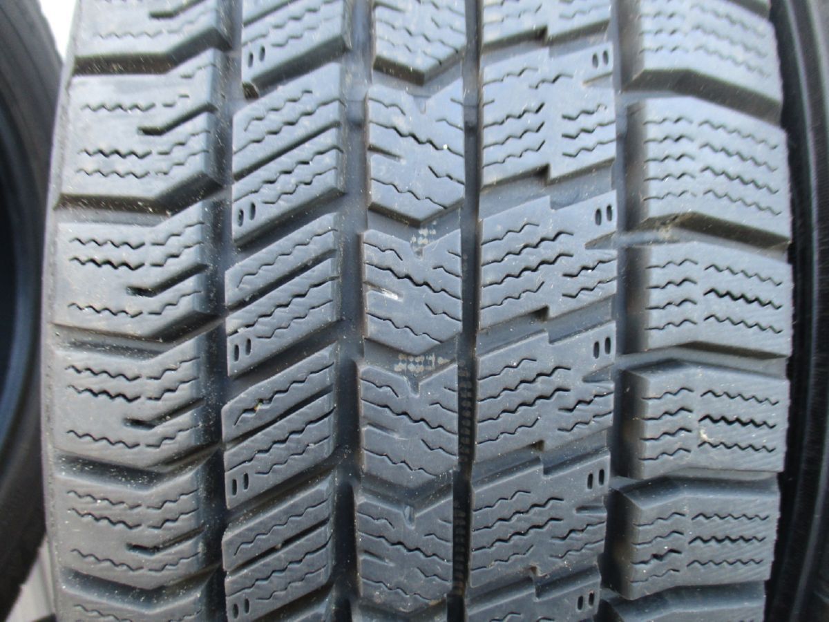 185 60R15 84Q グッドイヤー ICENAVI8 4本 T60040809 インボイス領収書発行