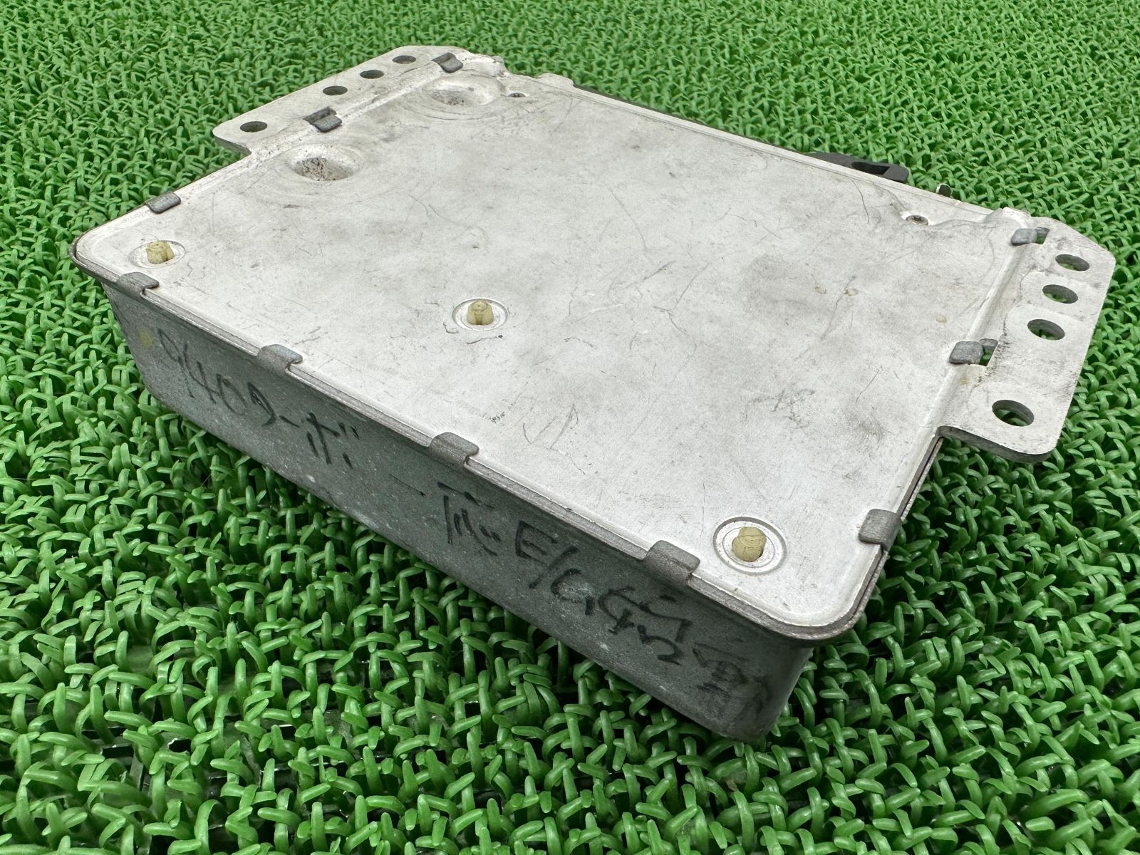 940ターボ ECU 0 280 000 935 ボルボ 純正 中古 バイク 部品