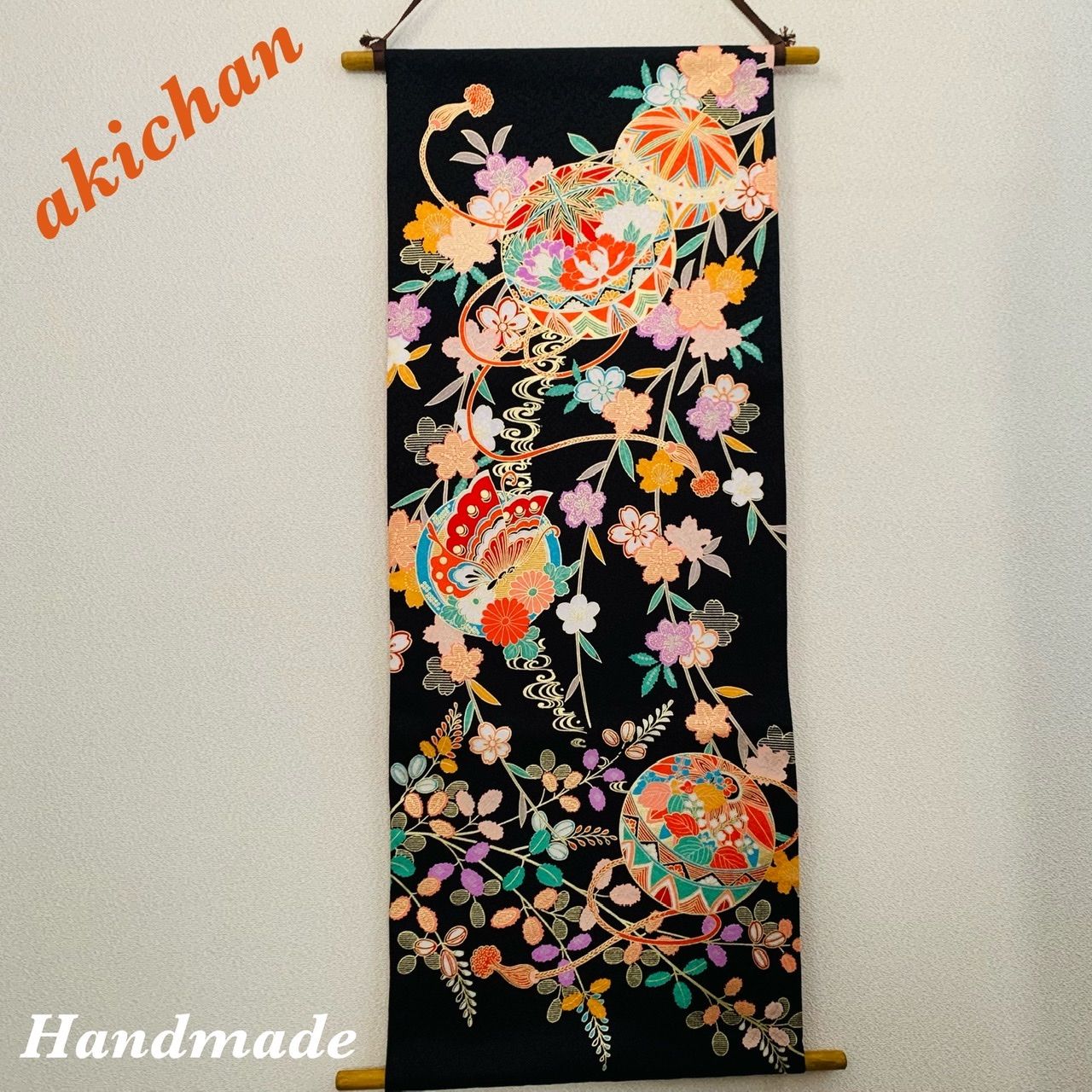 「吉祥招運飾りと鏡餅」押し絵　押絵　縮緬細工　和雑貨　ハンドメイド 吉祥招運飾りと鏡餅」押し絵 縮緬細工 和雑貨 ハンドメイド