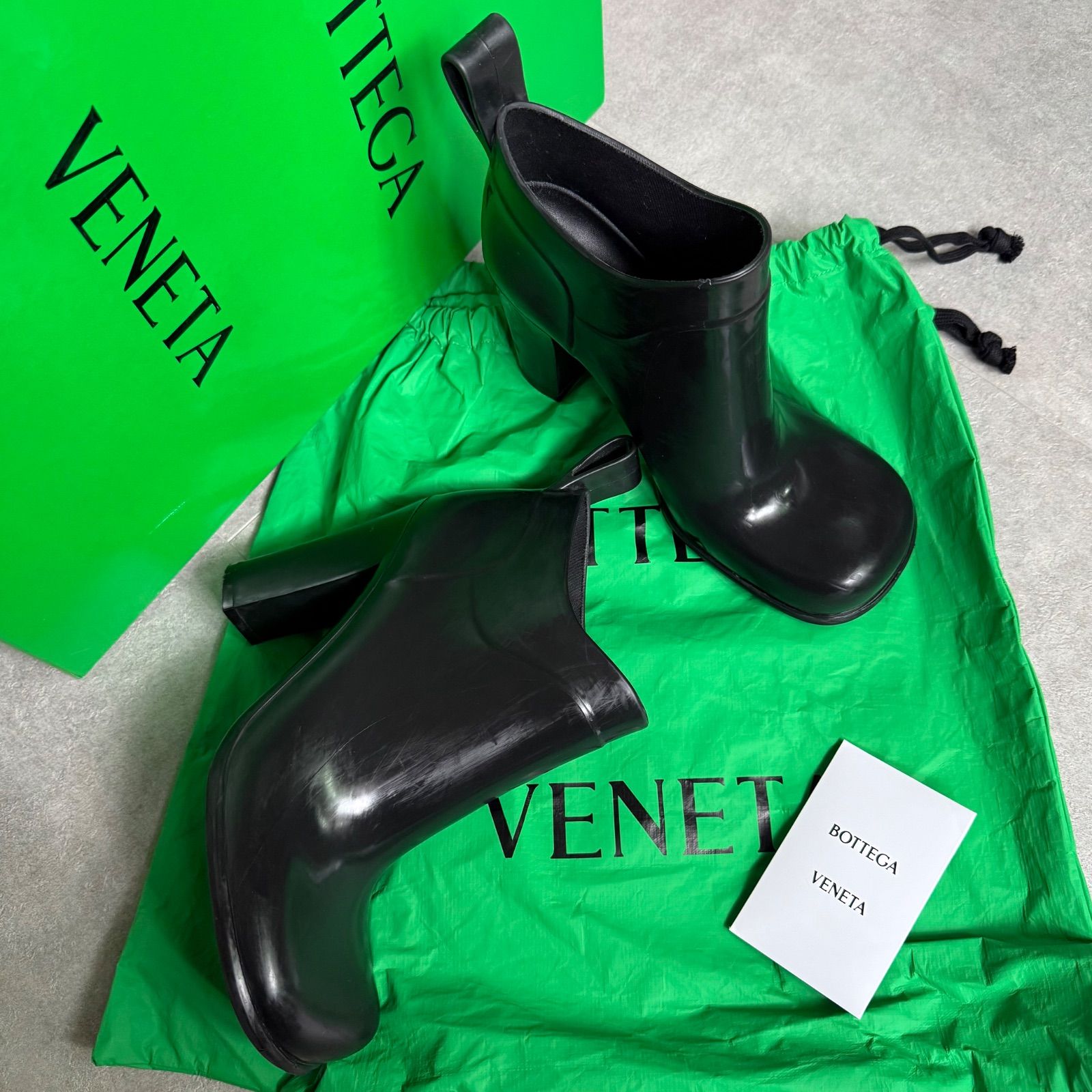 BOTTEGA VENETA ボッテガヴェネタ レインショートブーツ 38 25cm ブラック 保存袋 きラバーブーツ ラバーブーティー