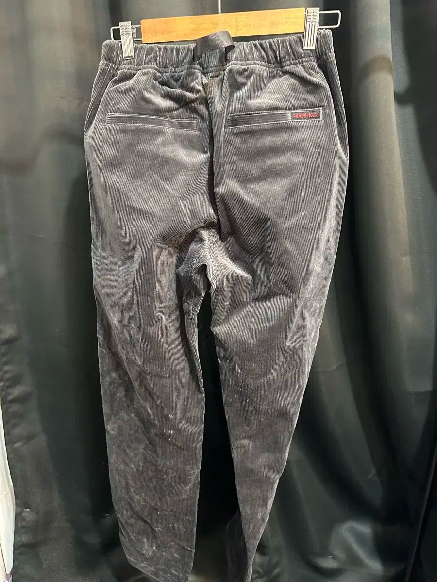 パンツ