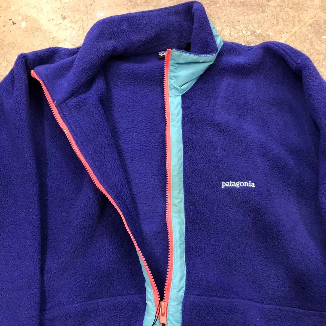 89 Patagonia USA ー L （ 100 ）