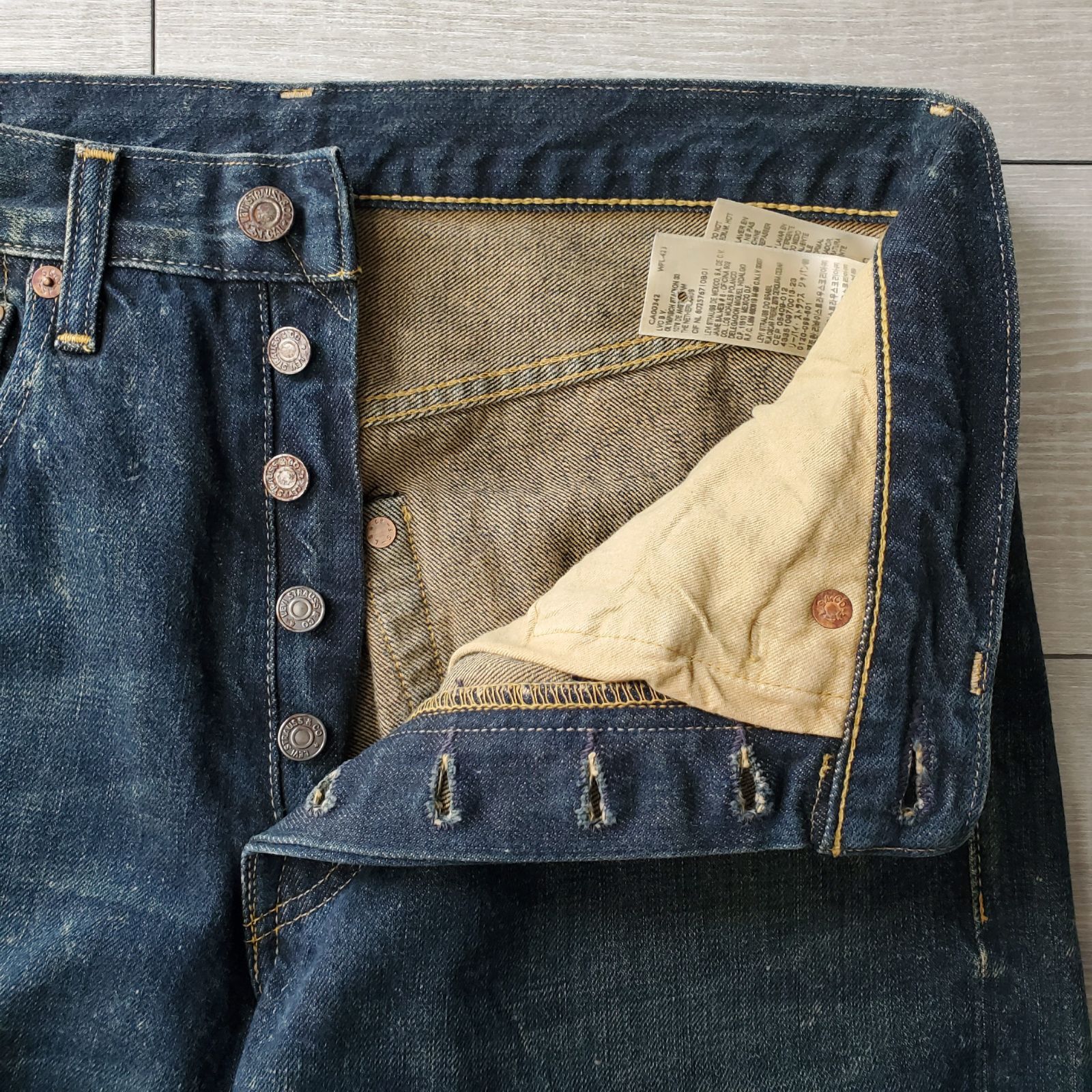 Levis Vintage Clothing EURO リーバイス ヴィンテージ クロージング■極上品 13年 トルコ製 BigE 復刻 47501  Dark Indigo ブリーチ加工デニム W30 コーン社製 12oz 501XX 革パッチ 定価30240