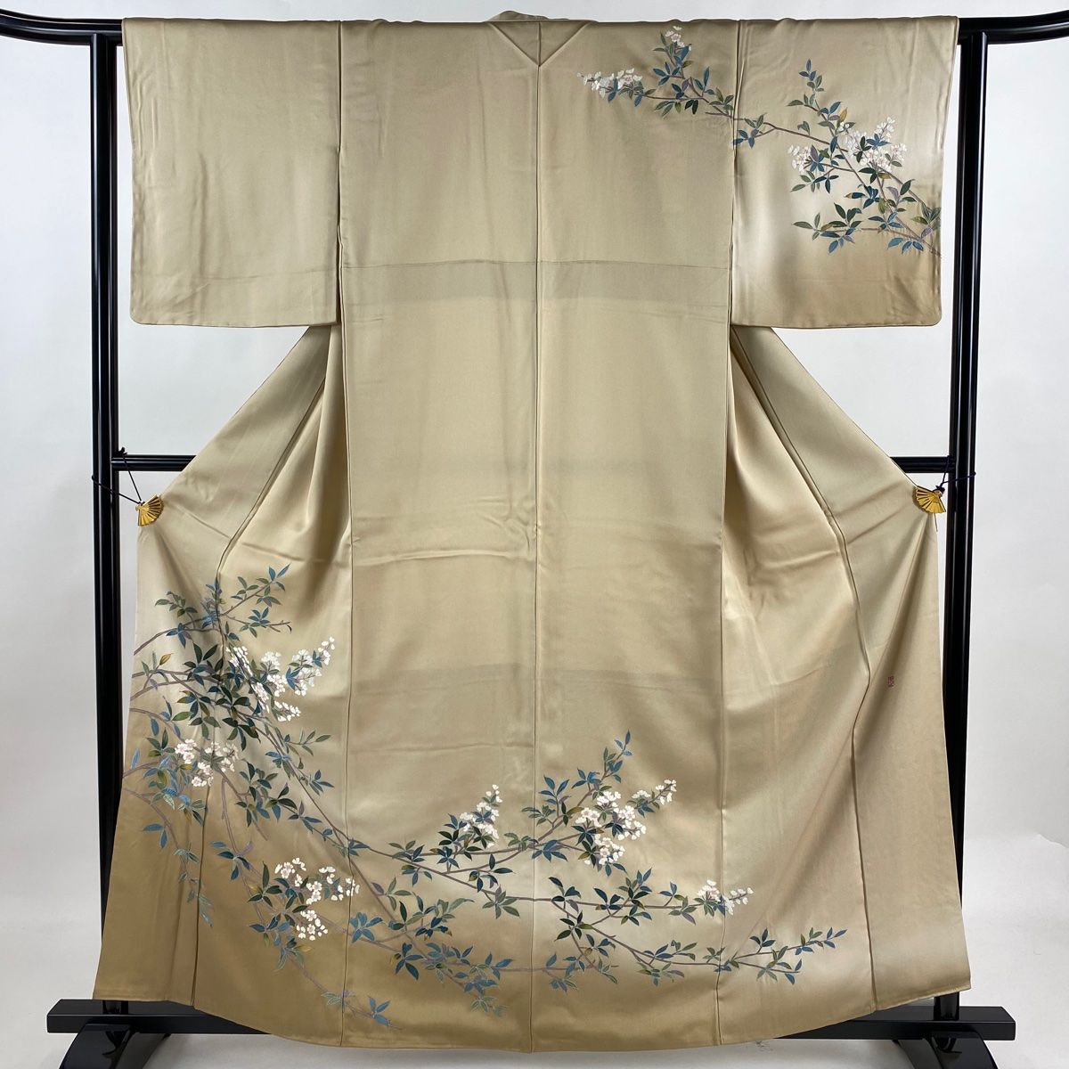 訪問着 身丈160.5cm 裄丈63cm S 袷 落款 枝花 刺繍 ぼかし 薄茶色 正絹 名品