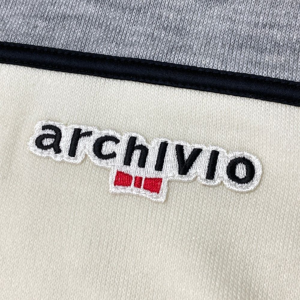 ARCHIVIO レディースセーター 38 ホワイト サイズ：38 ARCHIVIO アルチビオ ハイネック ニットセーター