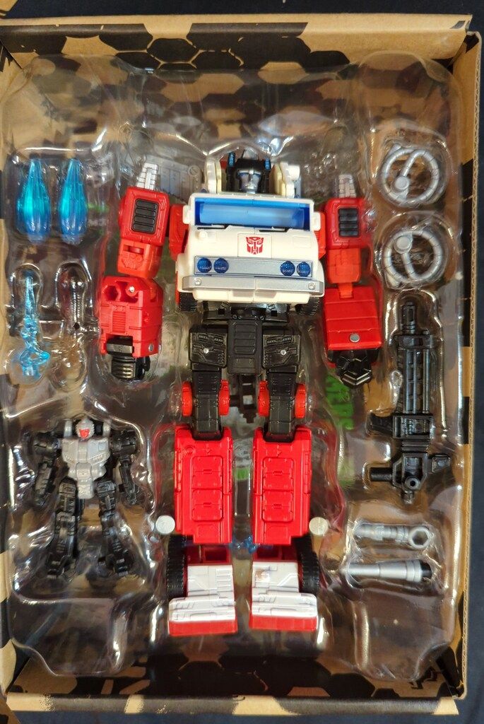 タカラトミー ジェネレーションセレクト オートボットアートファイヤー