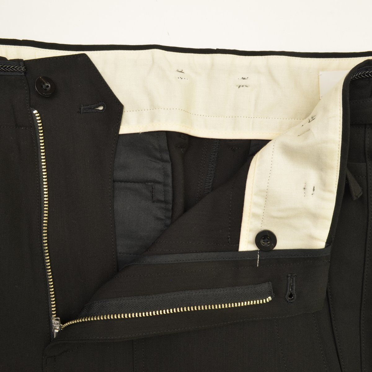 IRENISA】22SS BIG POCKETS PANTS - メルカリ