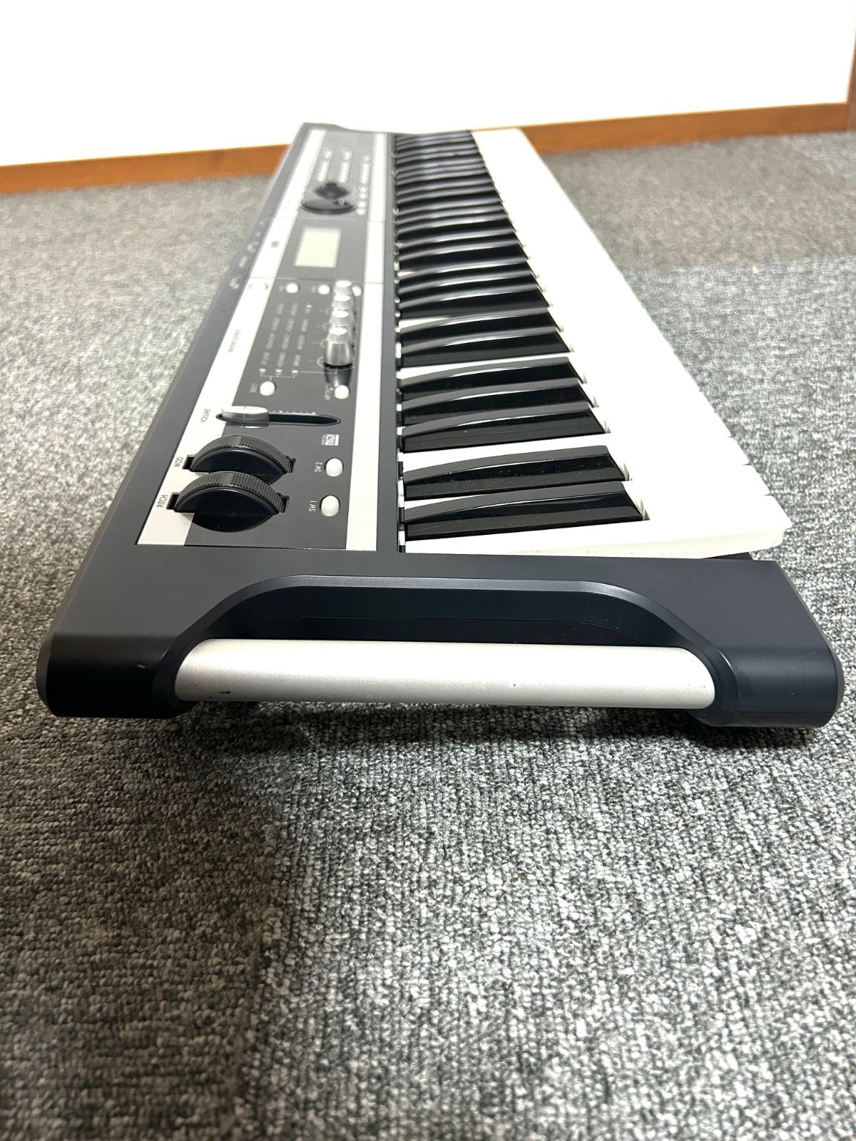 【動作品】KORG コルグ X50 シンセサイザー 61鍵盤 キーボード Amazon | KORG X50 | チューナー | 楽器・音響機器