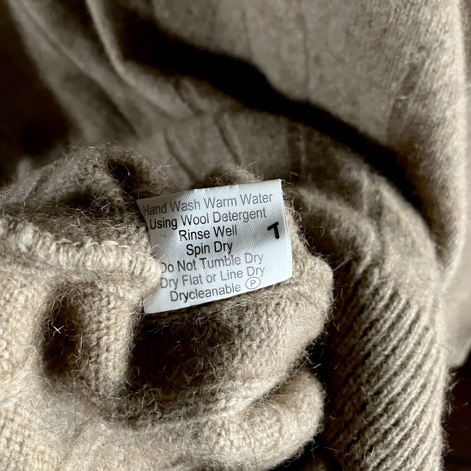 MERINO MINK】Made in New Zealand Wool-Possum-Polyamide Knit