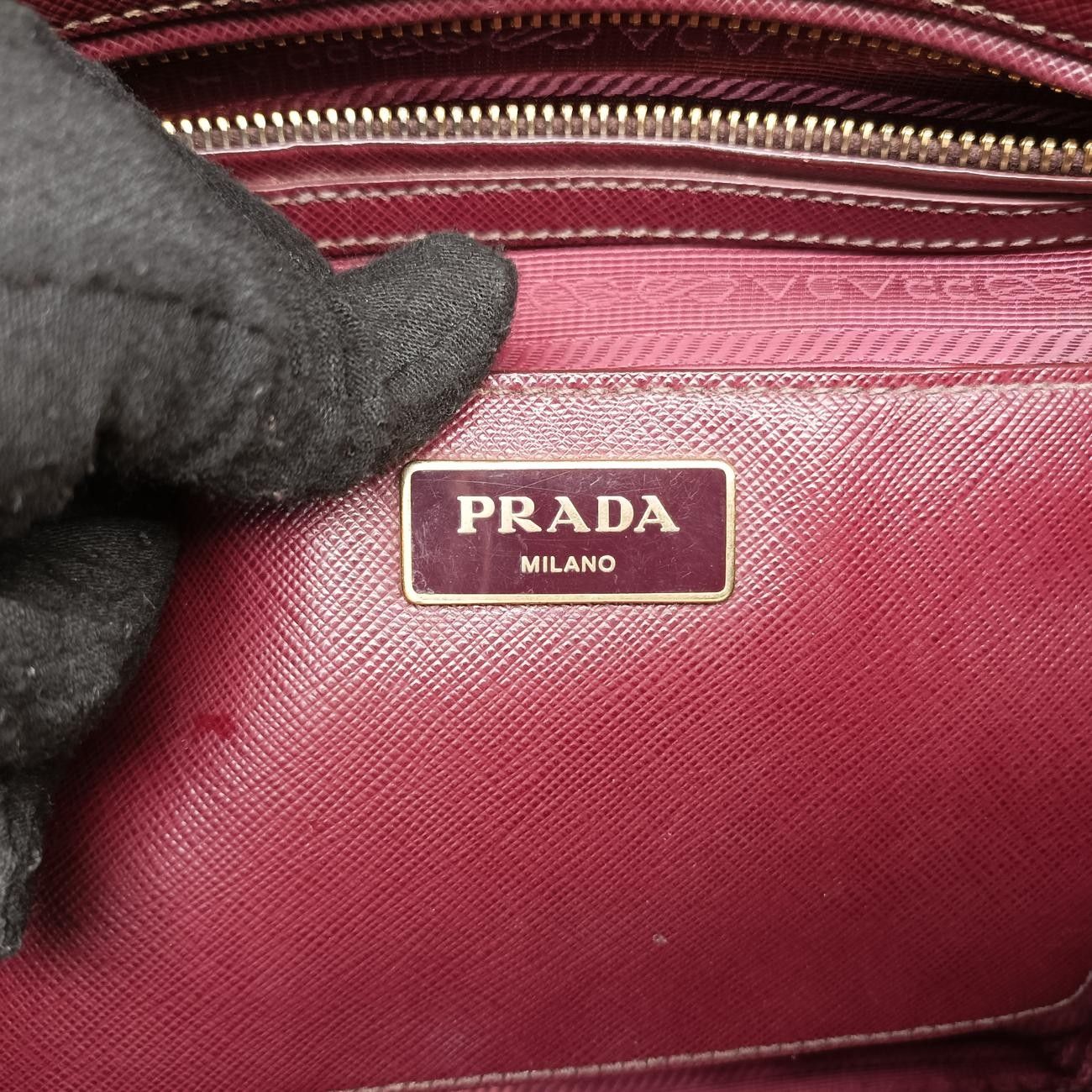 美品 PRADA キャリーケース オールサフィアーノレザー ポケット多 50万超‼️美品】PRADA サフィアーノ 本革キャリーケースオール