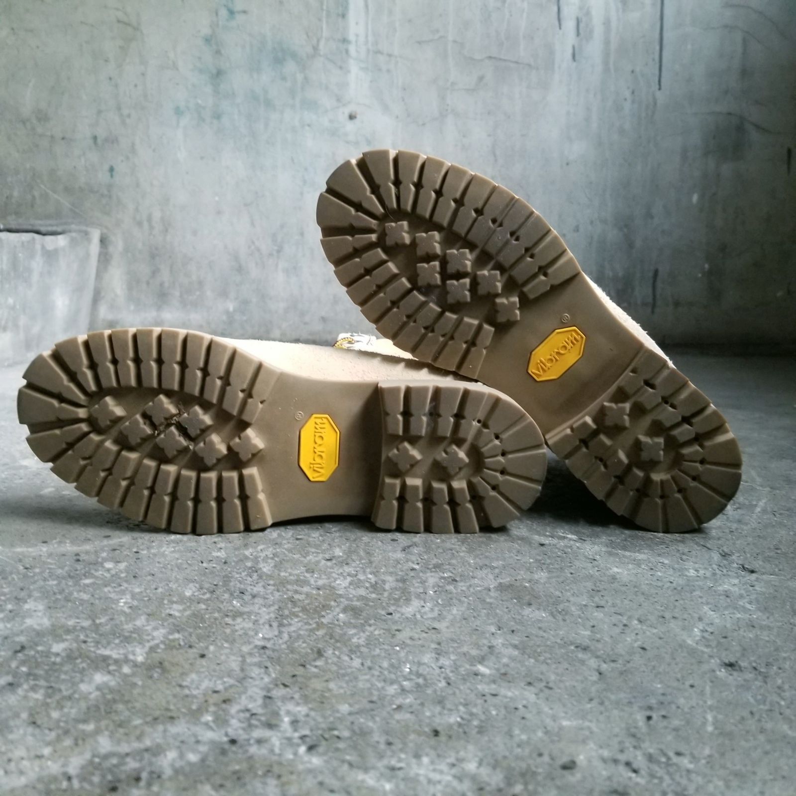 みんと SHEIK MAINLAND COMBAT ENGINEER MARTIN 1/144 SCALE PLASTIC