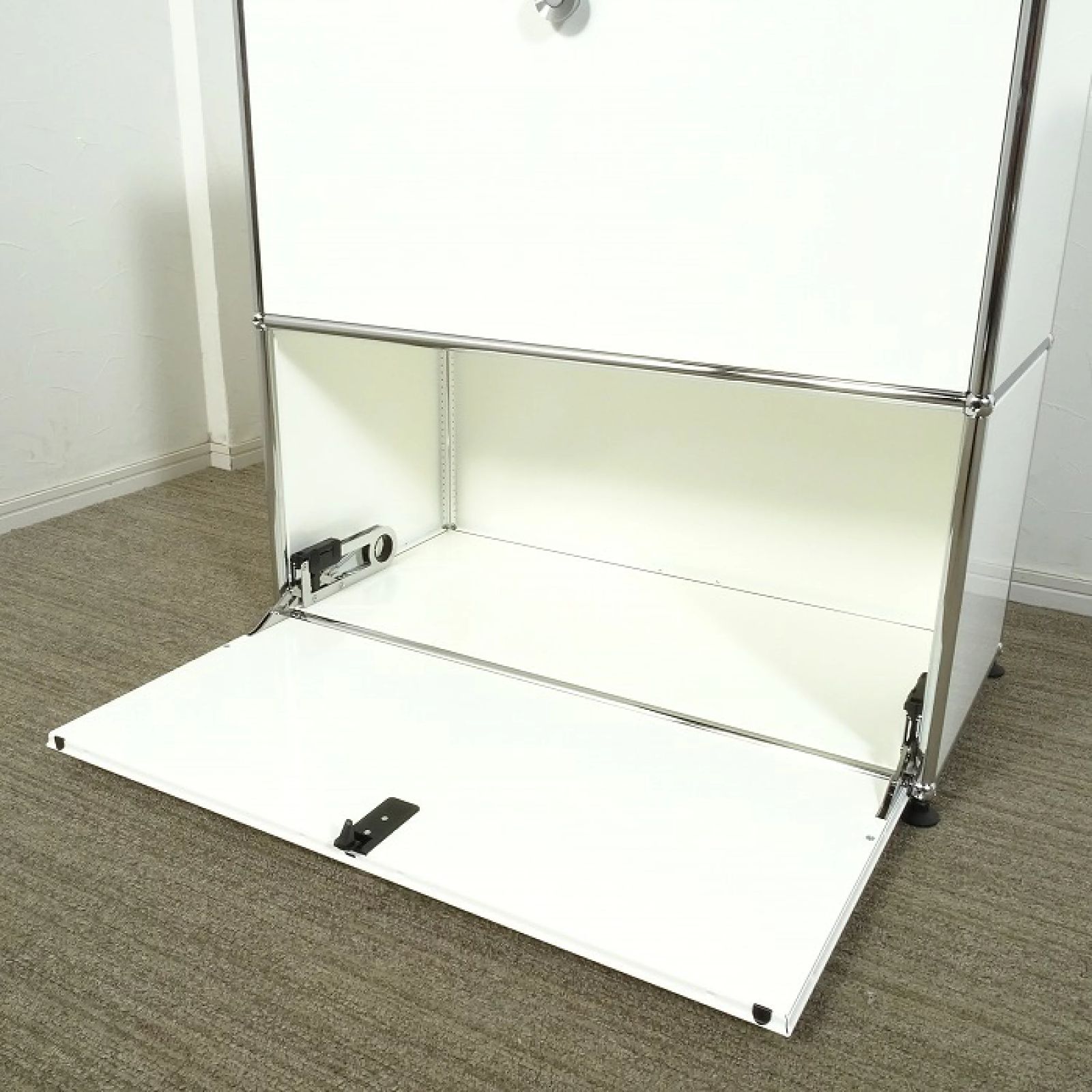 ◾︎SELUNO◾︎ 【展示超美品】USM Haller(USMハラー) 2段サイドボード