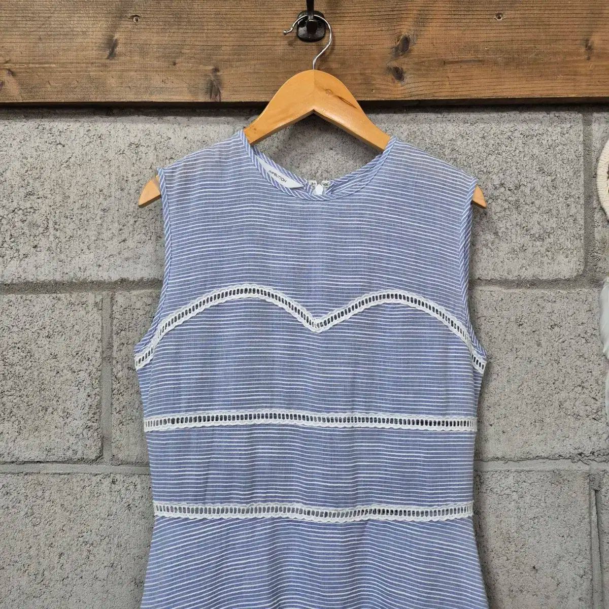 pushBUTTON プッシュボタン
