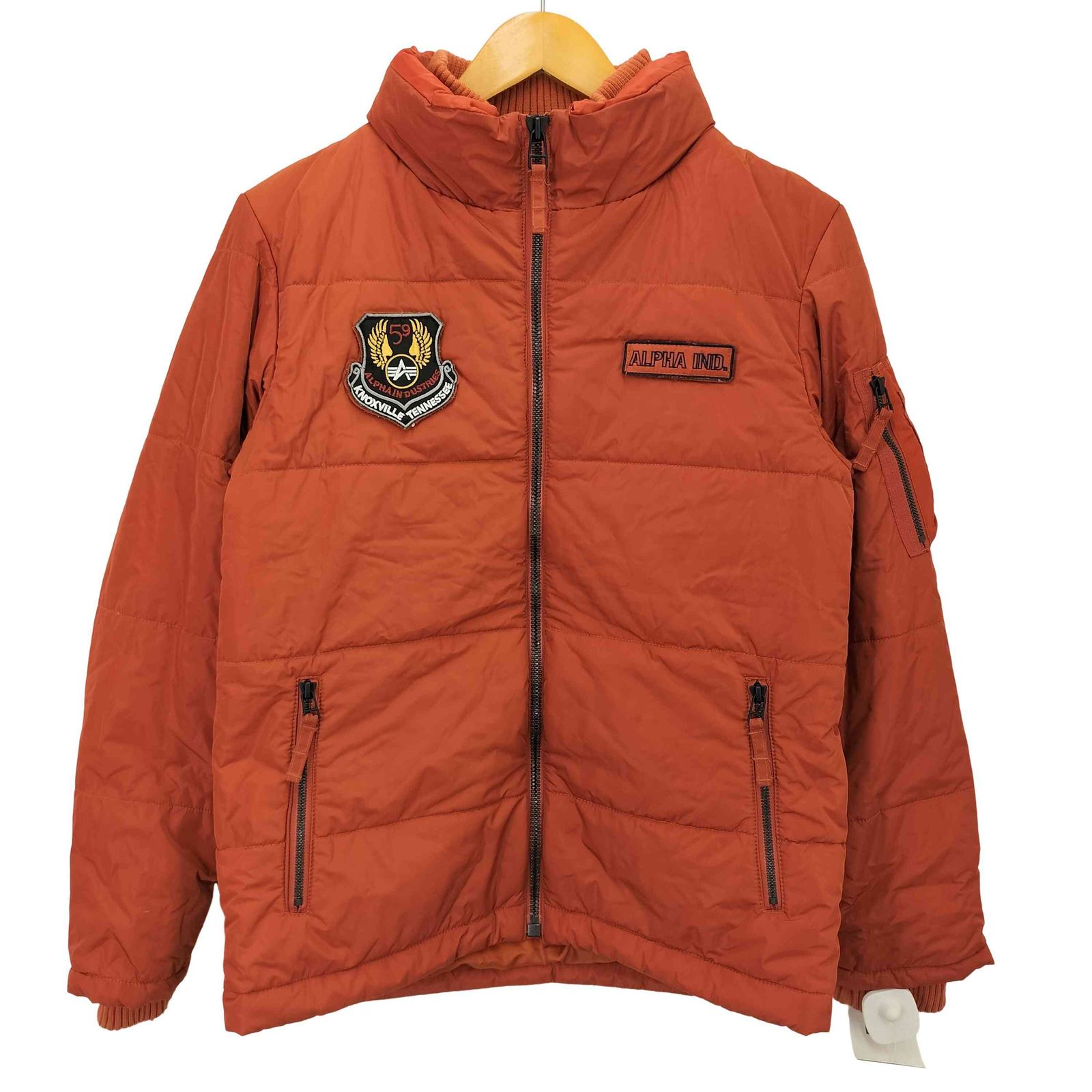 アルファインダストリーズ ALPHA INDUSTRIES ワッペン付き中綿