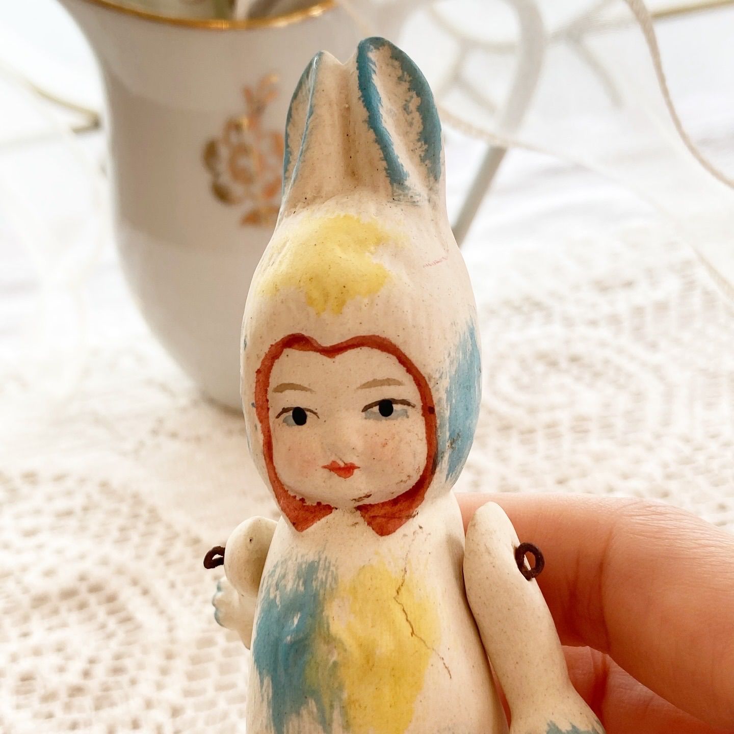 フランス直輸入】うさぎの着ぐるみを着た子どもが愛らしい