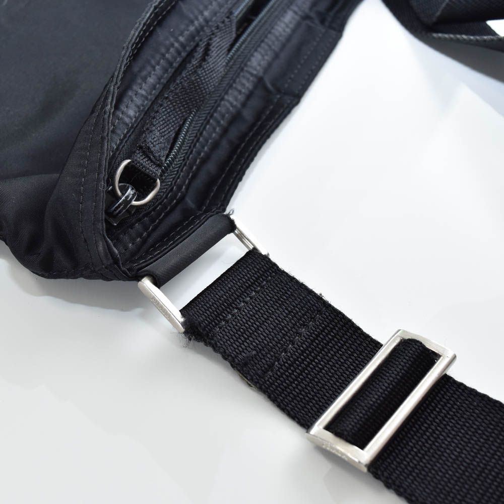 中古USED PRADA ショルダーバッグ ナイロン ロゴ ブラック 37189