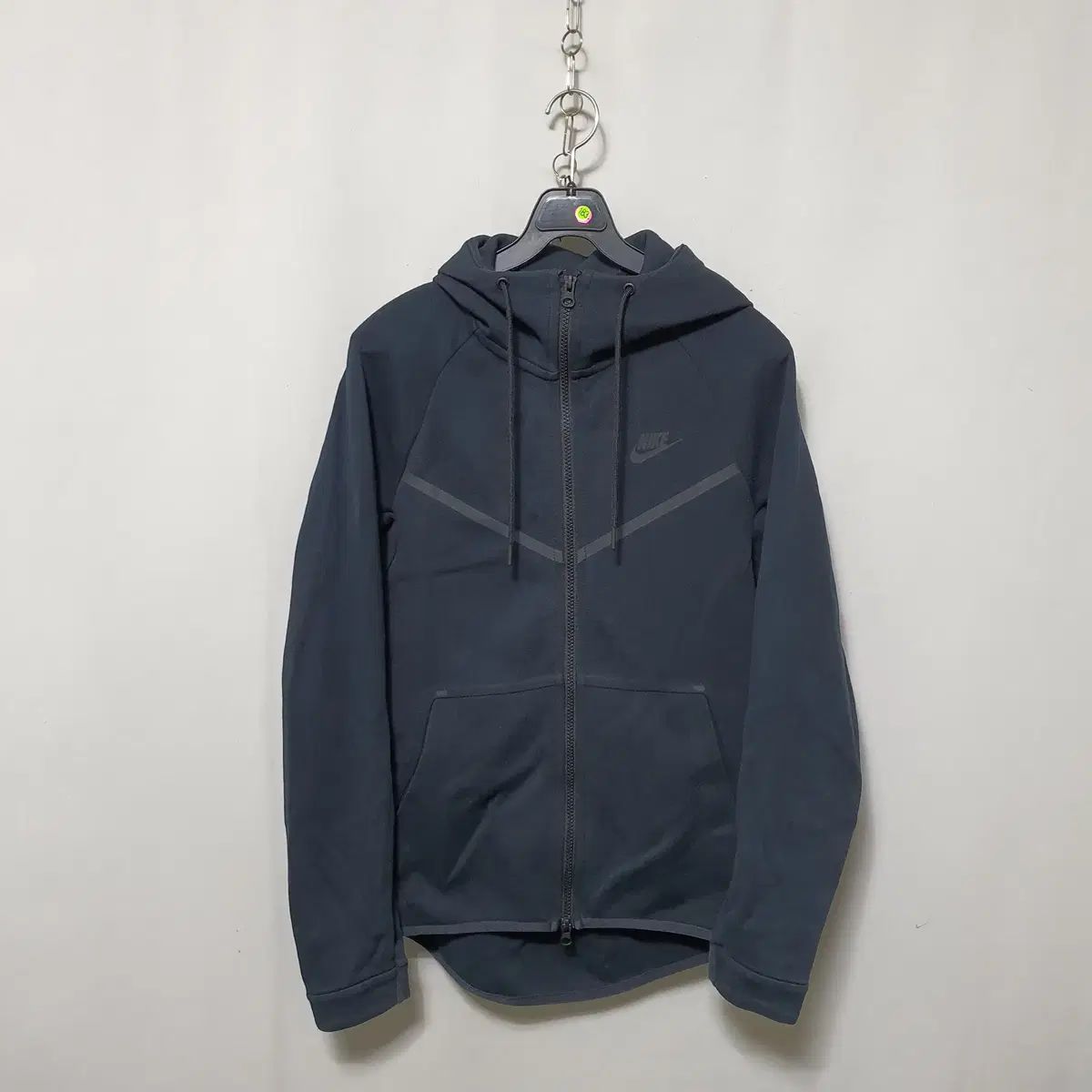 【新品未使用☆】NIKE　ナイキ　フード付き　ジャージ　パーカー　レディース ☆美品☆【NIKE】ナイキ/ジャージ/レディース/パーカー/S