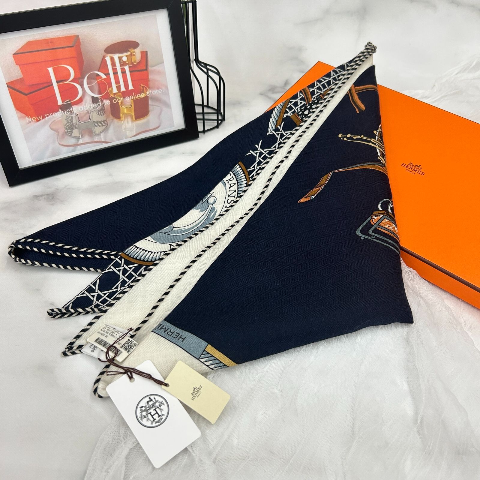 エルメス HERMES ショール トライアングルジェアン 《エクス