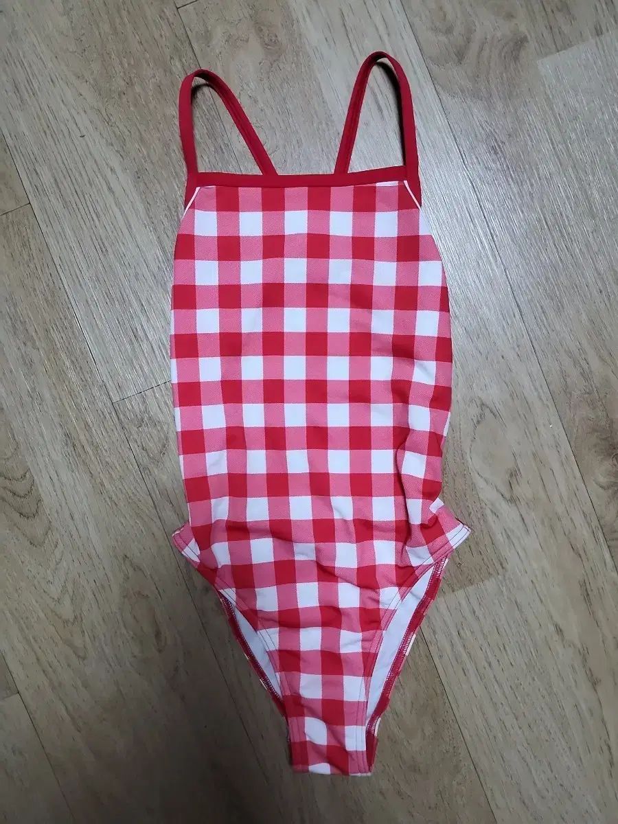 FUNKITA ファンキタ レッドチェッカー ウ 6 販売