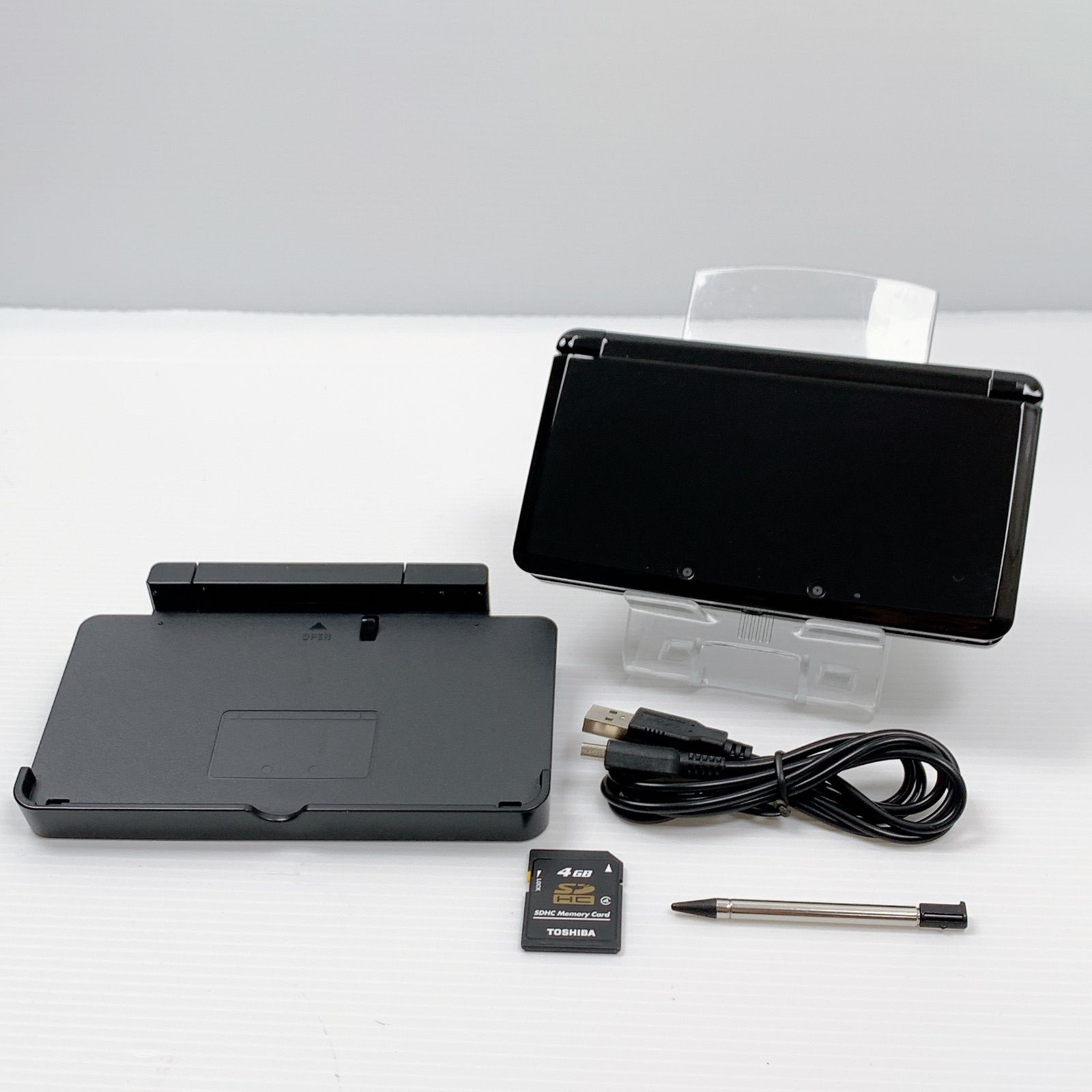 極美品 ニンテンドー 3DS クリアブラック トップ 遊べるセット 動作