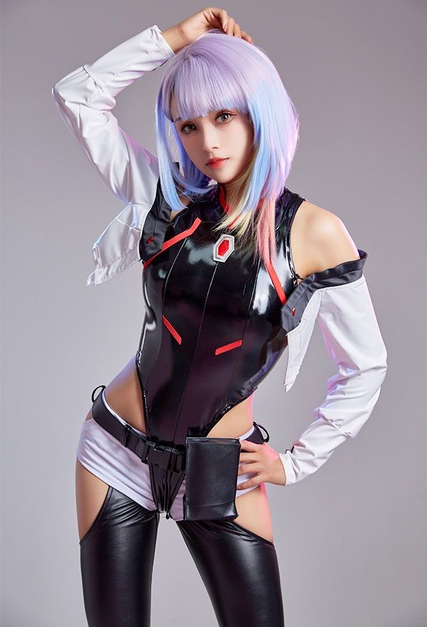 サイバーパンクエッジランナーズ ルーシー コスプレ 衣装 - メルカリ
