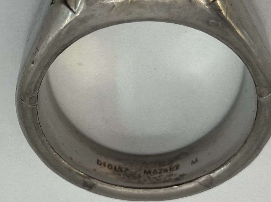 ルイヴィトン M62487 シグネットリング モノグラム シルバー Mサイズ 幅14mm 内径19mm JP19 US9.5 送料無料 本物保証 ルイヴィトン M62487 シグネットリング モノグラム シルバー Mサイズ