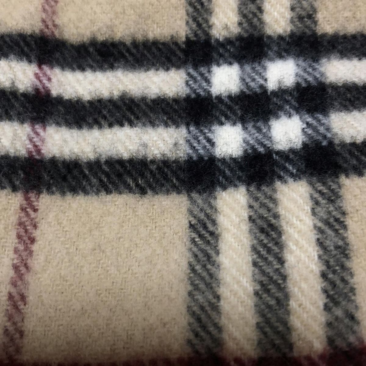 BURBERRY チェック柄マフラー ベージュ/ブラック/ホワイト/レッド