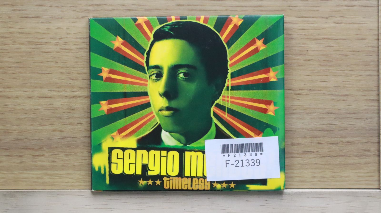 セルジオメンデス　サイン入りCD セルジオメンデス サイン入りCD - メルカリ
