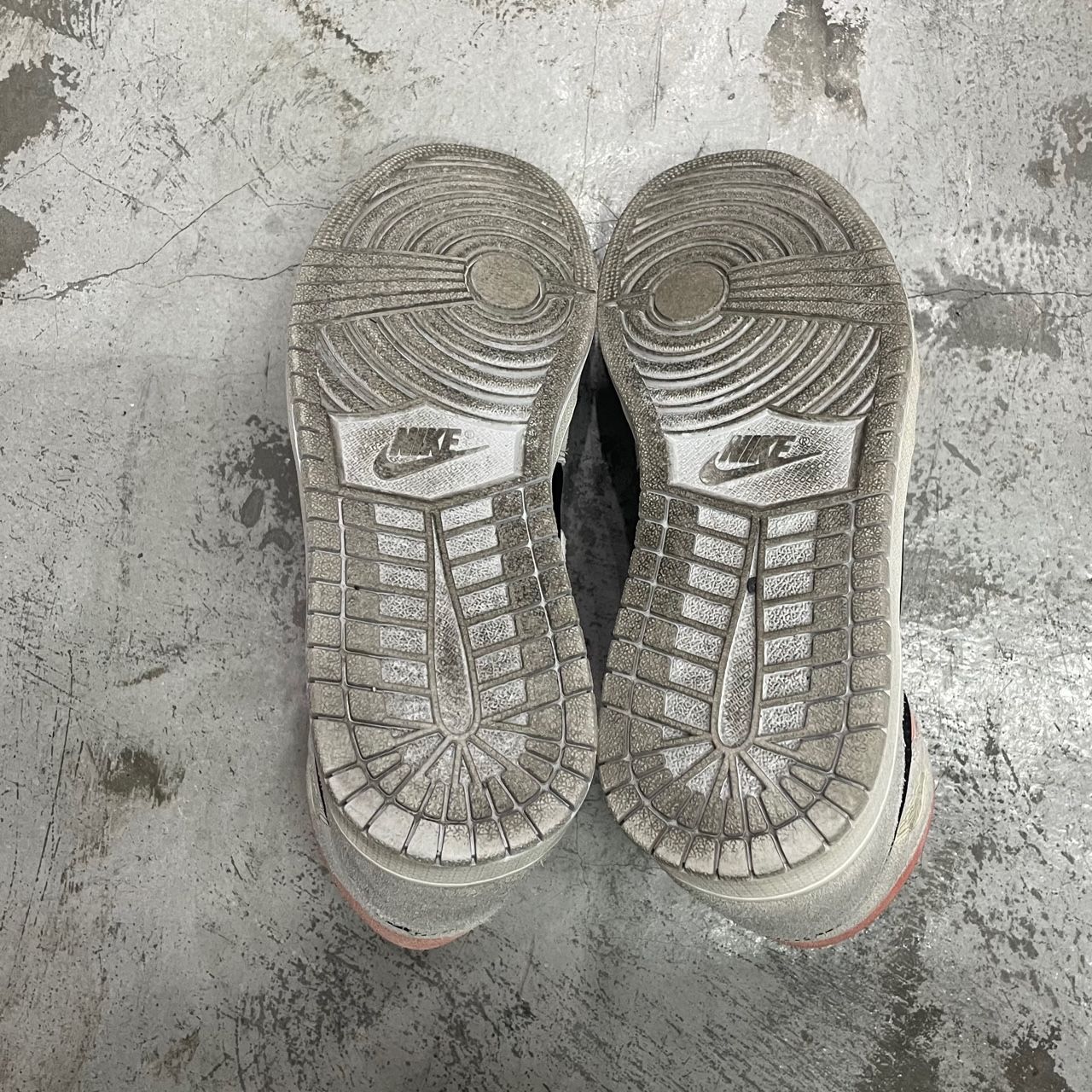 NIKE Air Jordan 1 RETRO High OG 