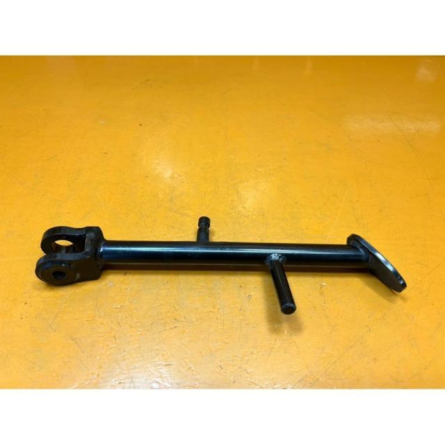 ショートサイドスタンド