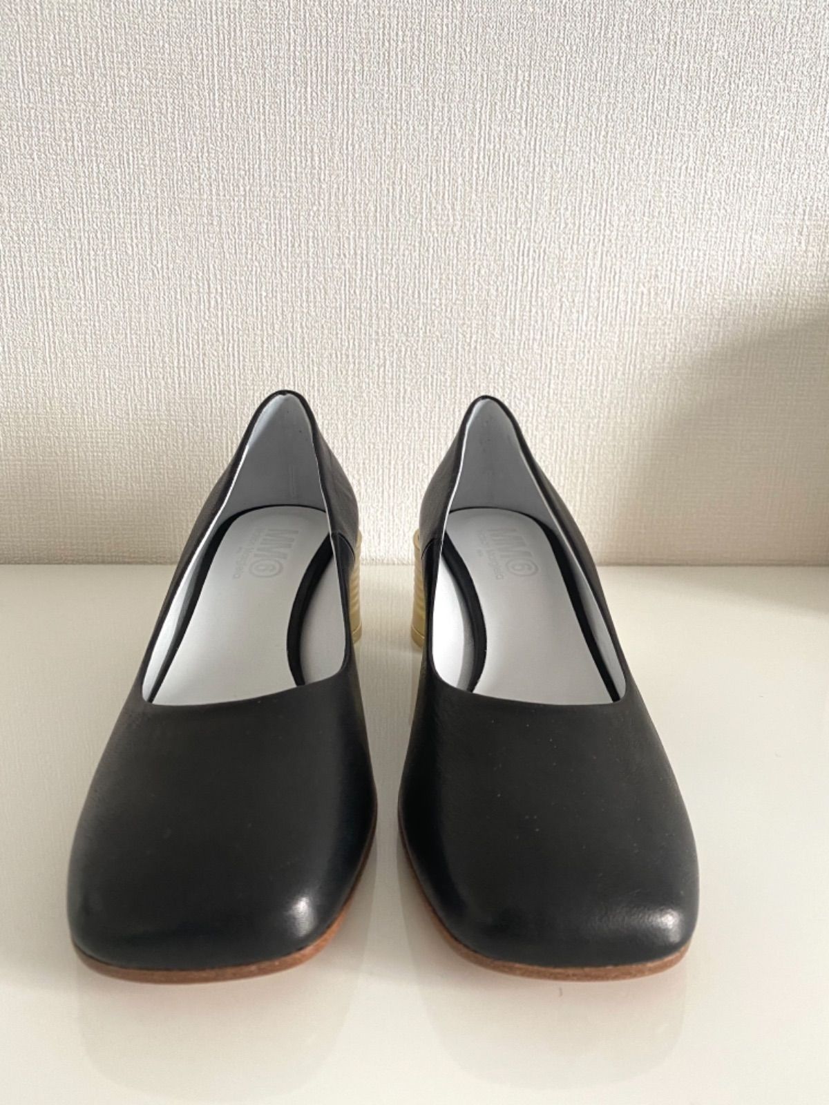 新品MM6 Maison Margiela ブラック Can heel パンプス - メルカリ