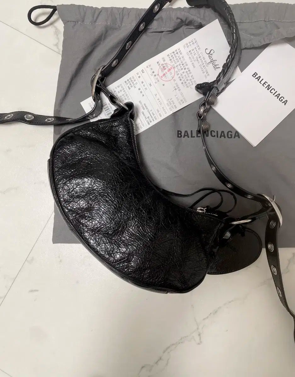 BALENCIAGA バレンシアガ ルカゴール xs ブラック メッセンジャーバッグ ショルダーバッグ