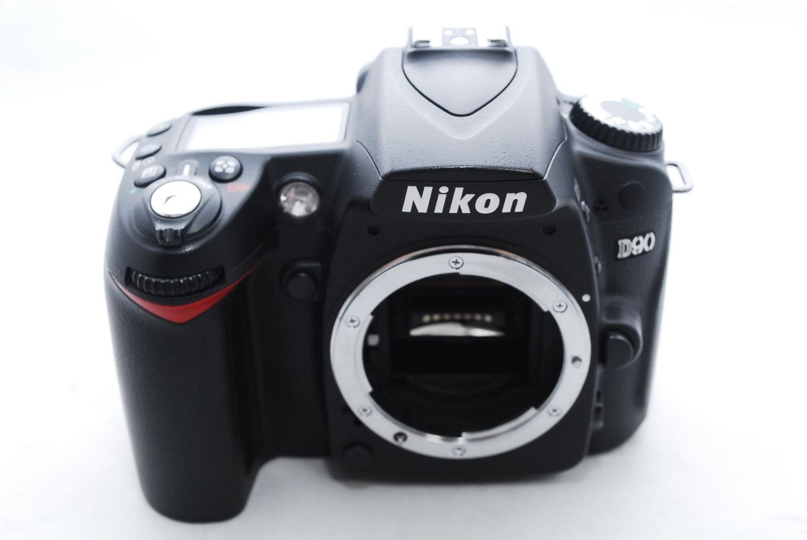 送料無料（北海道・沖縄県除く！） ☆ Nikon D90 シャッター数11496回