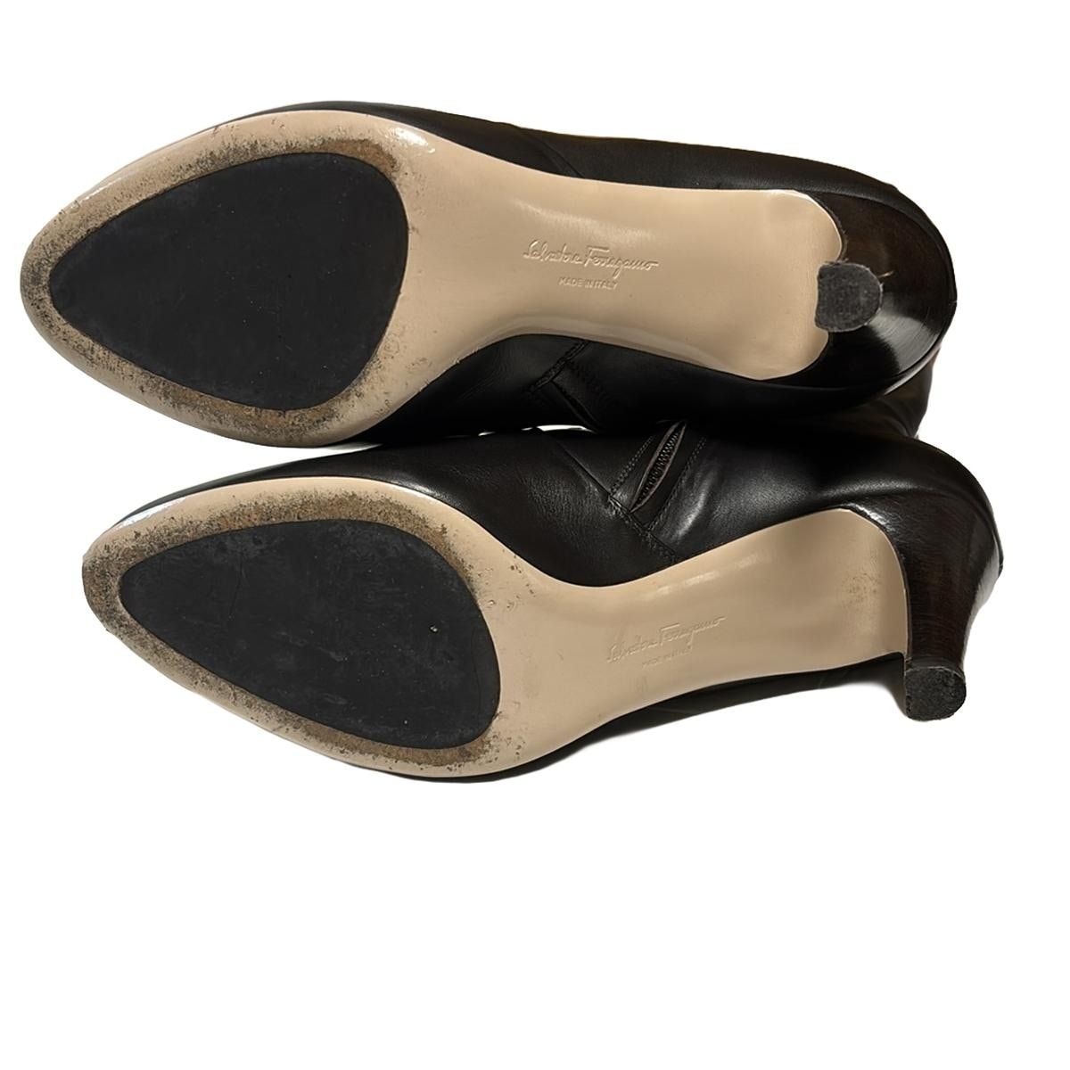 美品 サルバトーレフェラガモ　メタルロゴ　ロングブーツ 焦茶 美品 サルバトーレフェラガモ メタルロゴ ロングブーツ 焦茶