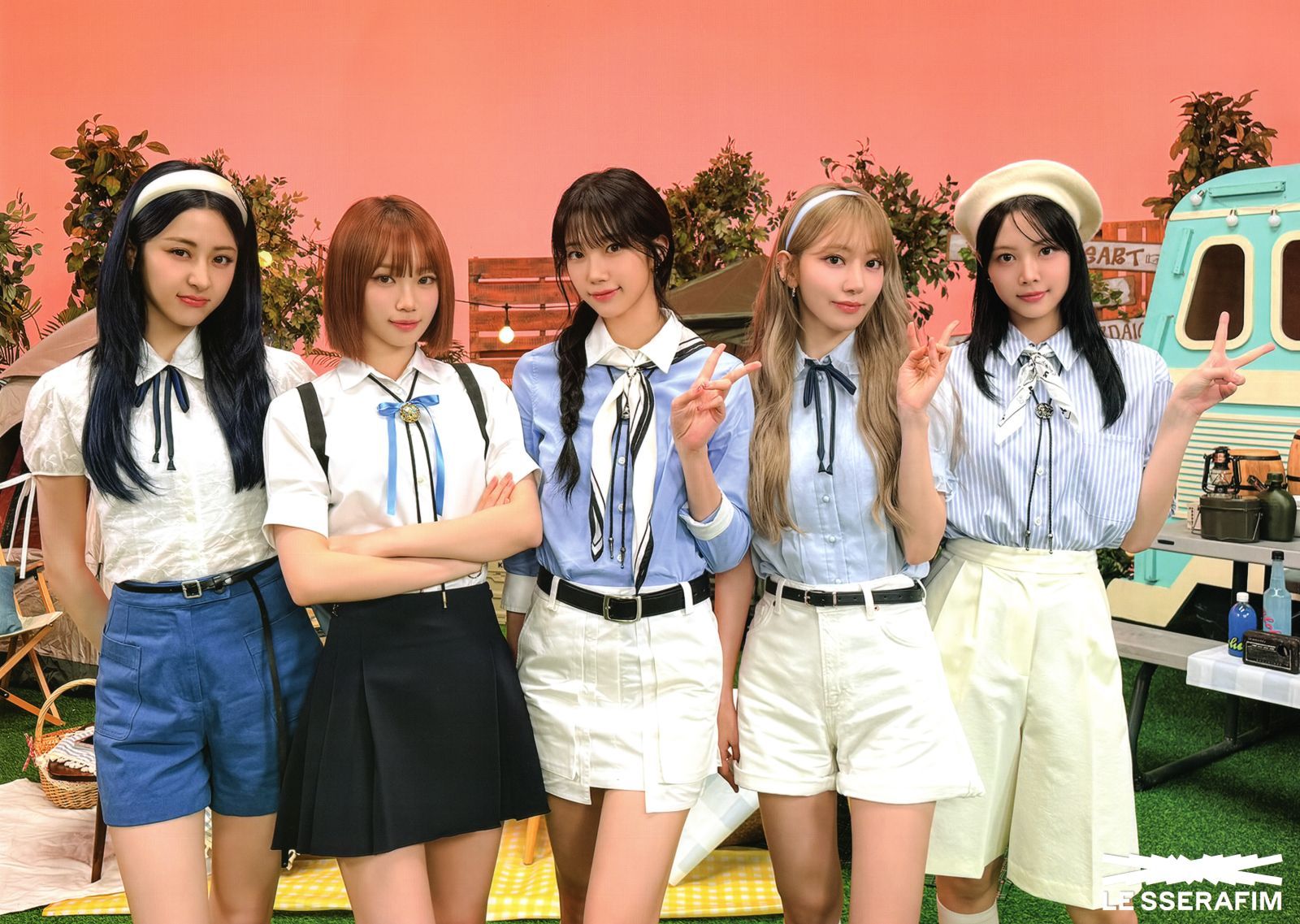 LE SSERAFIM ルセラフィム グッズ ポスター 12枚＋ステッカーセット K