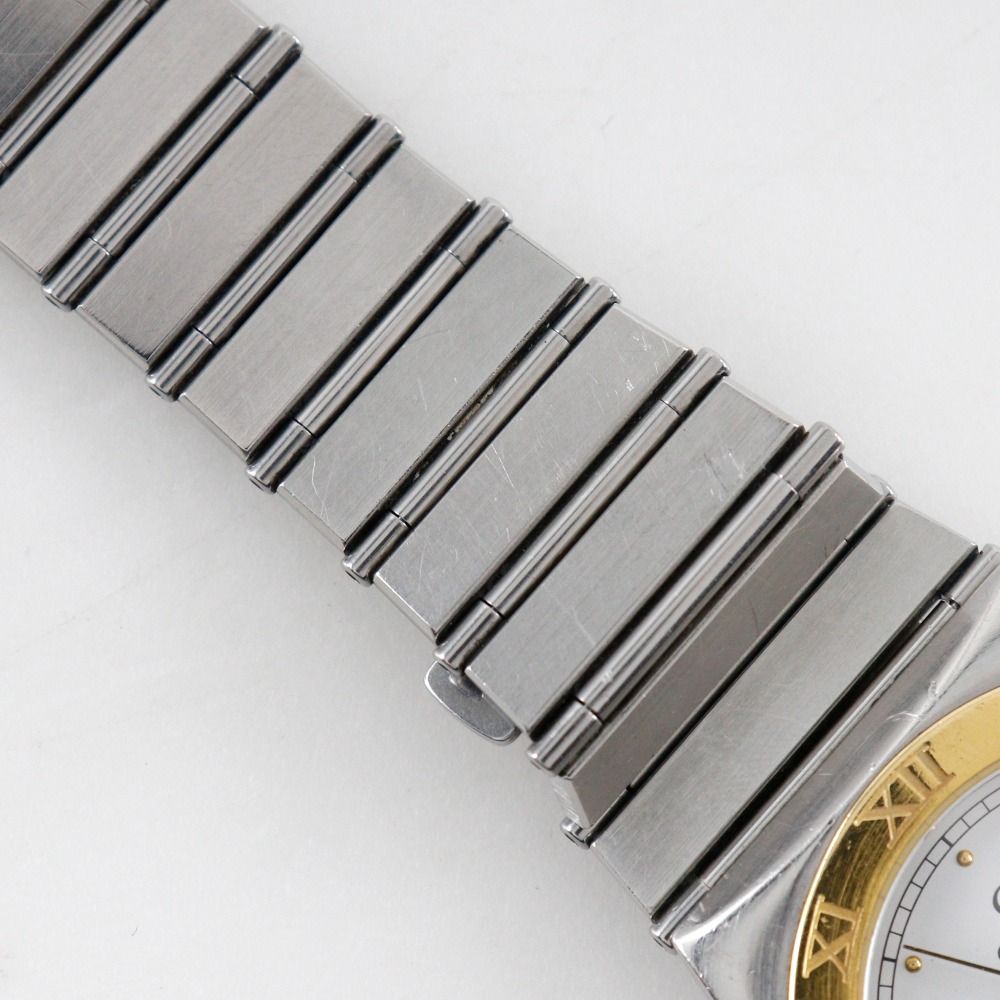 ホワイト文字盤