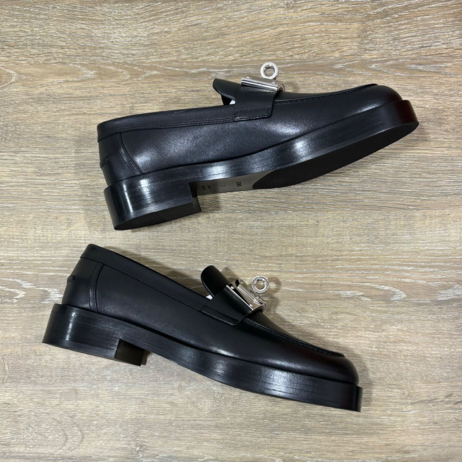 ☆新品未使用☆エルメス　モカシンホット　37 black エルメス ホット ケリーバックル モカシン ローファー レザー