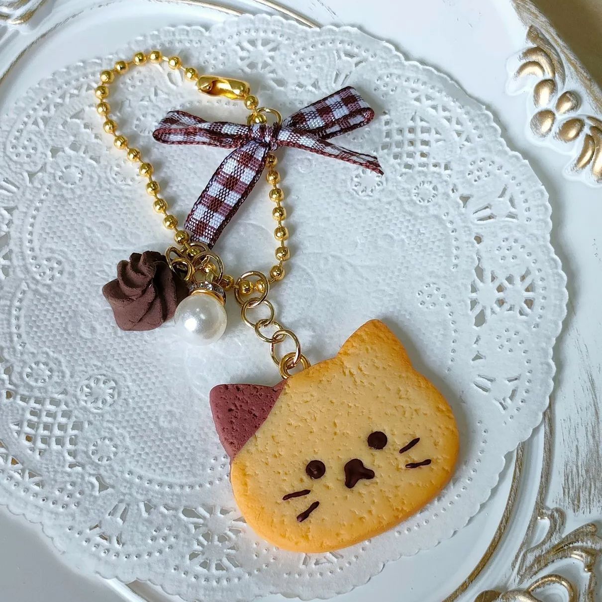 樹脂粘土 ねこのチョコプレーンクッキーとチョコホイップの 