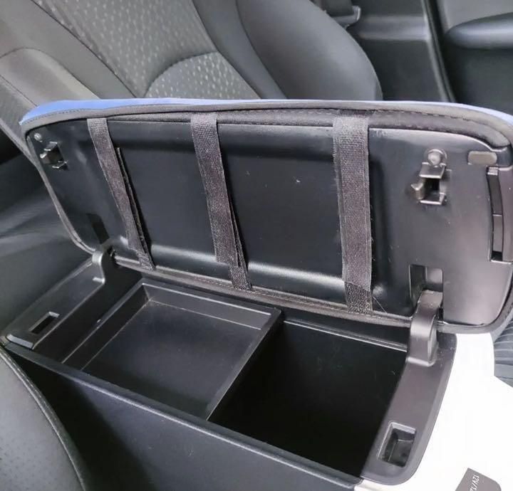 トヨタ プリウス 50系 前期 後期 PHV アームレストカバー ブラック1点