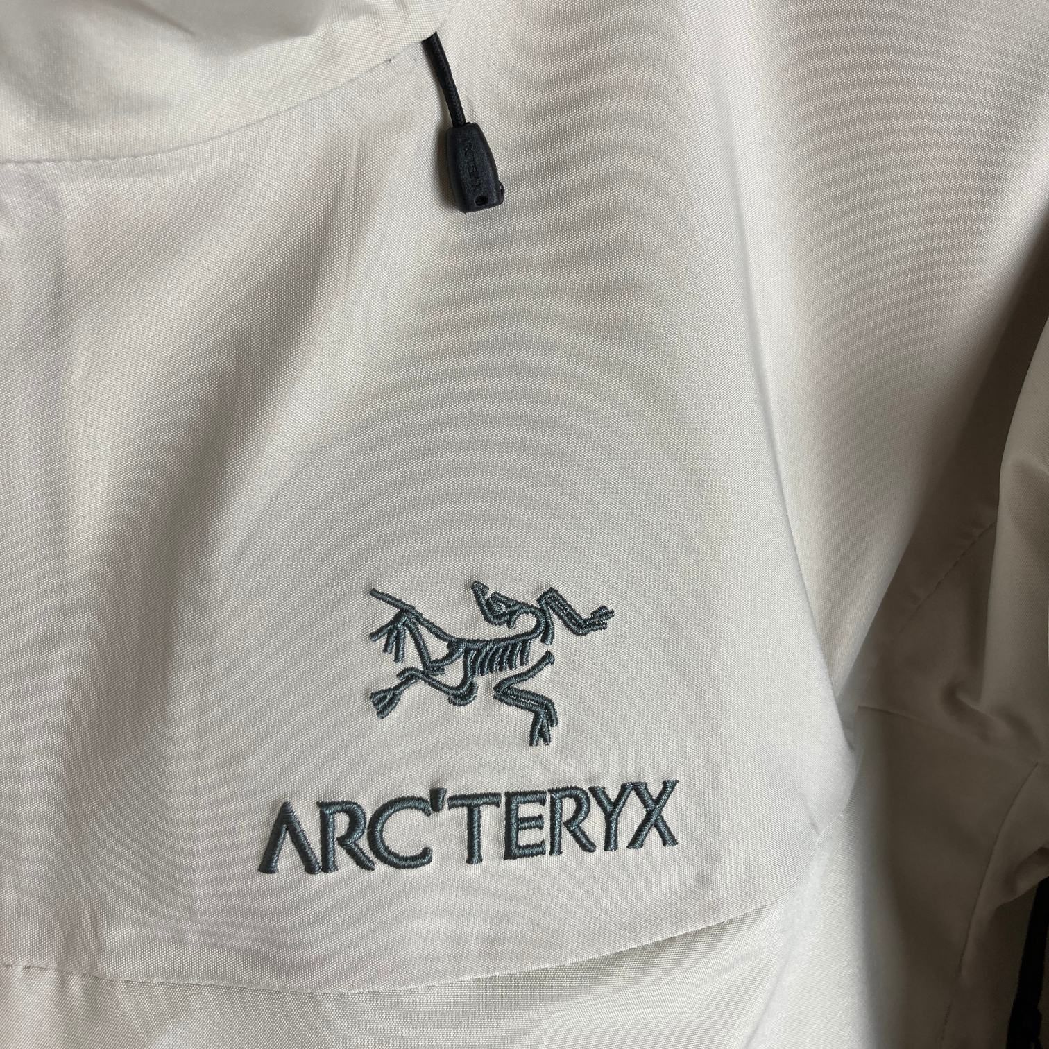 新品 アークテリクス ARC’TERYX Beta Jacket ベータジャケット 男女兼用 S-XL オフホワイト