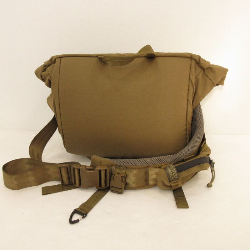 【廃盤】ミステリーランチ アウトサイダー コヨーテ メッセンジャーバッグ ノベルティ] MYSTERY RANCH OUTSIDER Coyote [ミステリーランチ]