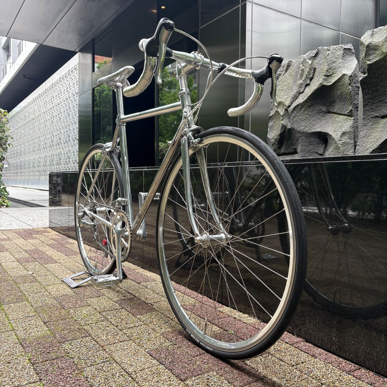 東京都六本木駅での引取割引有