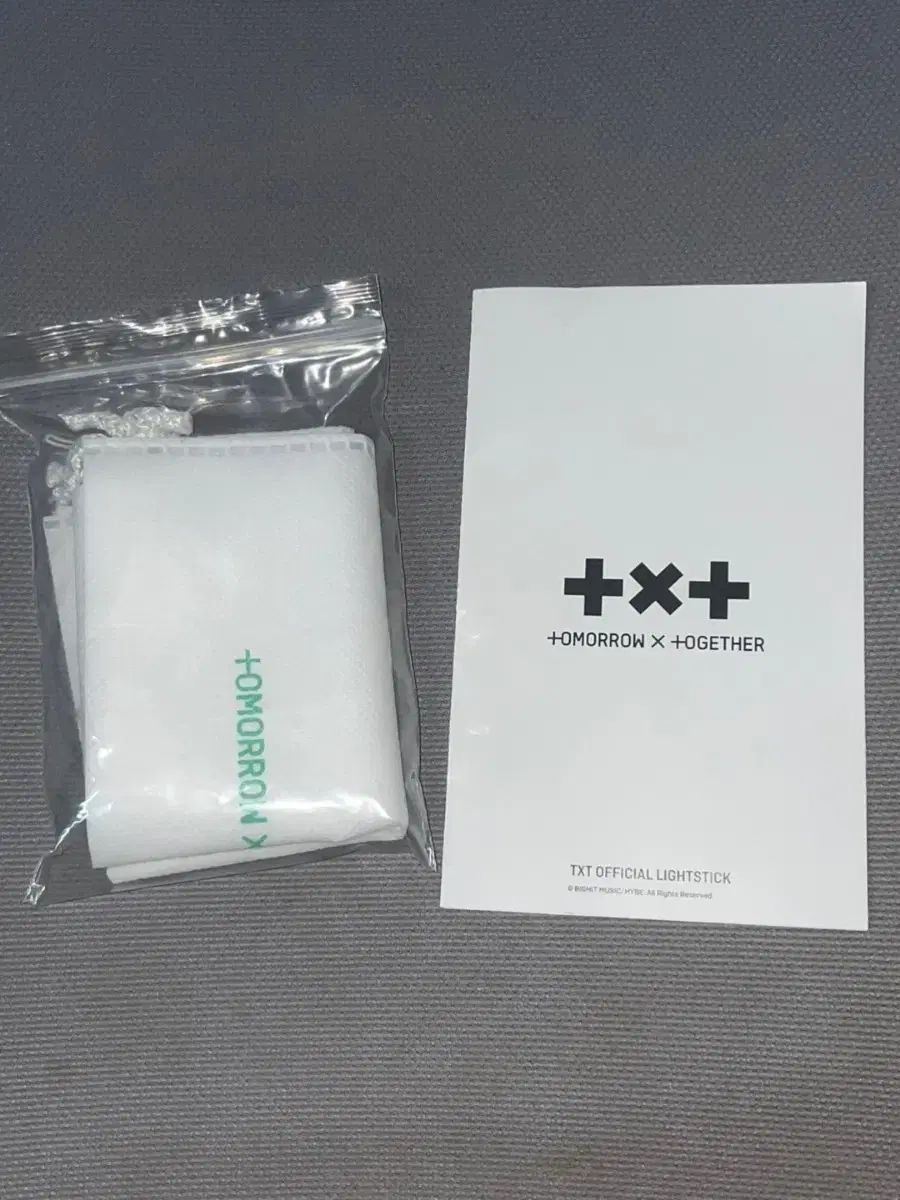 TXT ペンライト MOA棒 txt TOMORROW X TOGETHER(TXT) MOA棒 TXT ペンライト 1 ギー 付属品