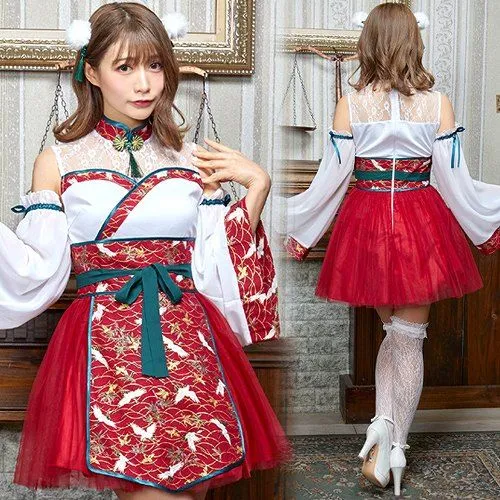 コスプレ ONEPIECE ヒナ ☠⚔💰 ハンコックと初期コビーも居た