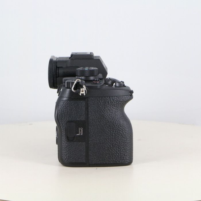 【中古】(ソニー) SONY α7IV ボディ ILCE-7M4 新品)SONY (ソニー) α7IV ボディ ILCE-7M4（商品ID